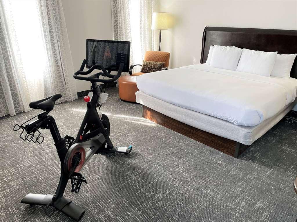 Doubletree By Hilton Memphis Downtown Hotel Bilik gambar